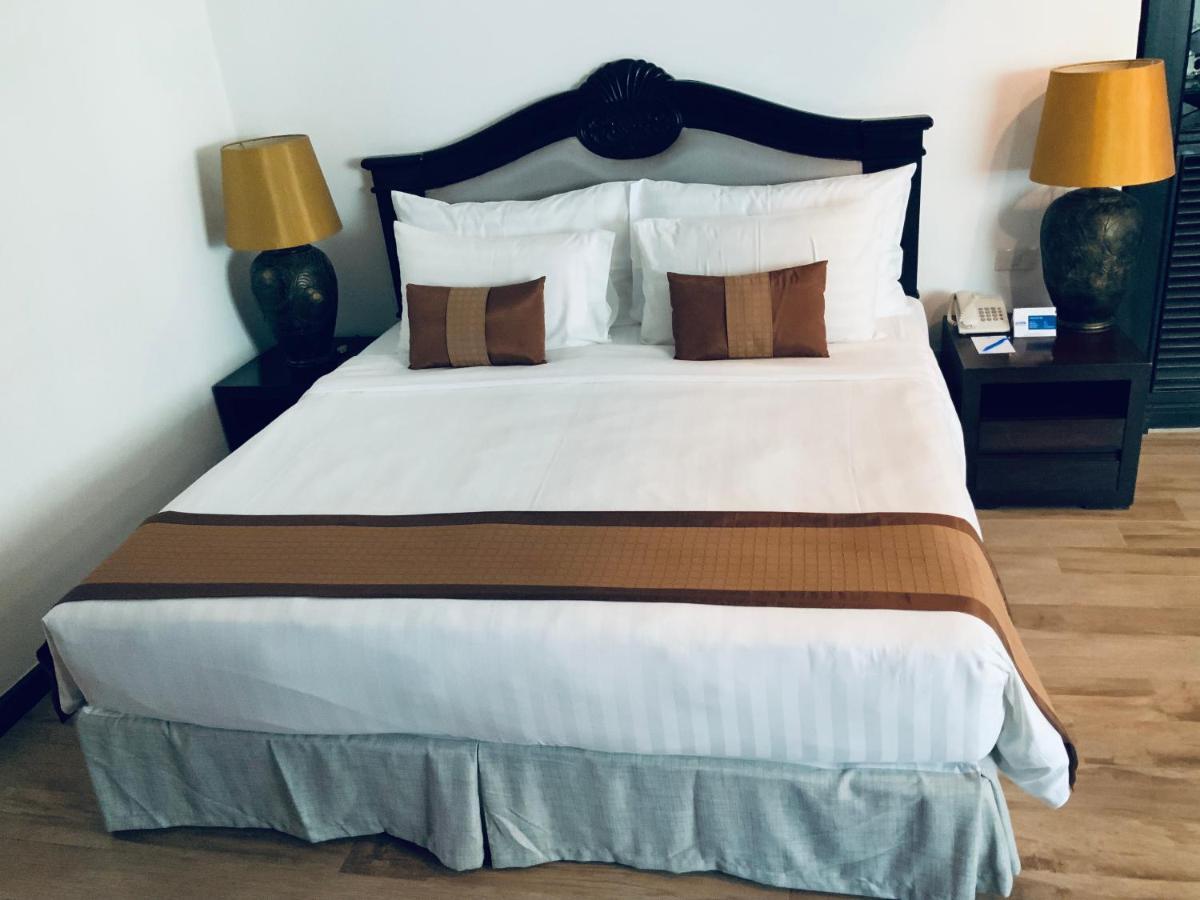 Pride Beach Resort - Adults Only Patong Ngoại thất bức ảnh