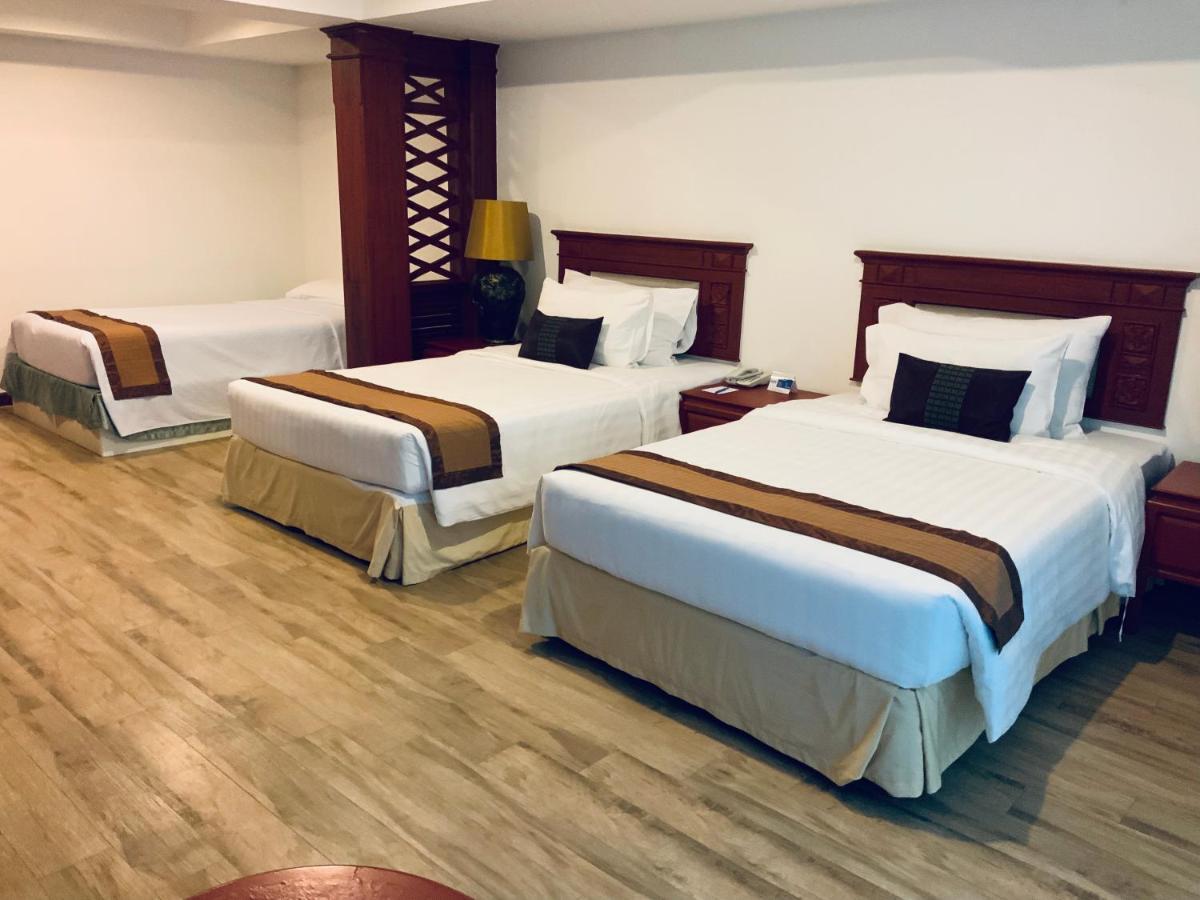 Pride Beach Resort - Adults Only Patong Ngoại thất bức ảnh
